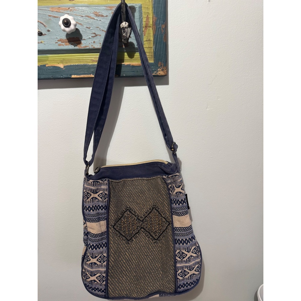 Catori‎ Blue Woven Geometric Beaded Crossbody Bag Adjustable Strap Mixed Media